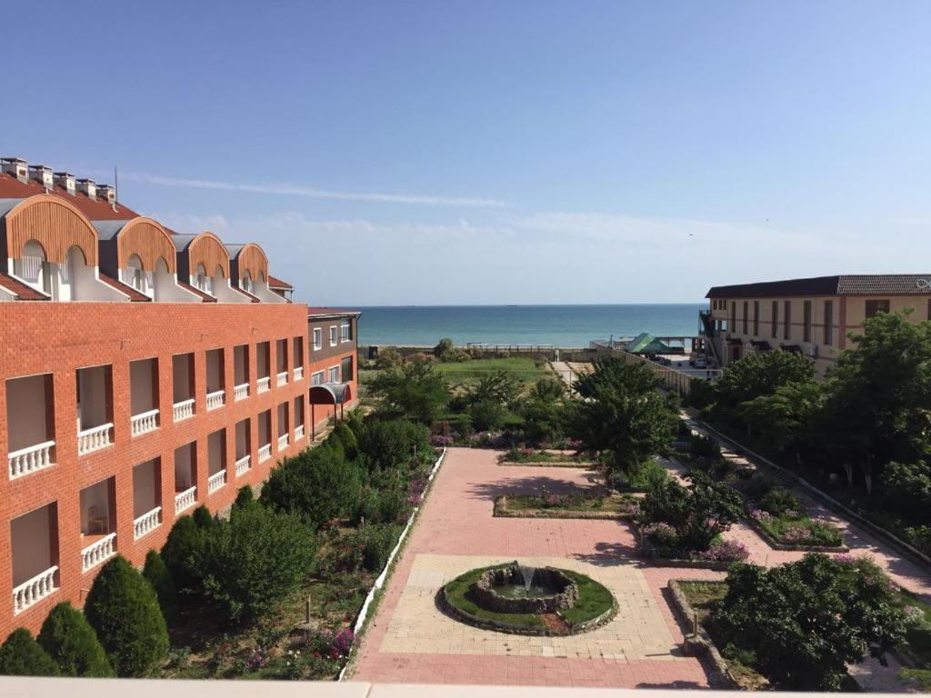 Rahat Hotel Aktau  Exterior photo